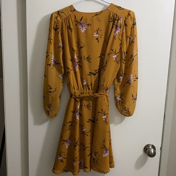 Dynamite floral dress - mustard yellow - Picture 2 of 8